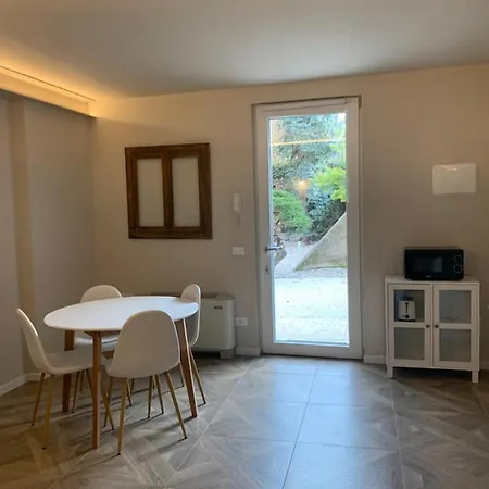 Magnolia Apartment